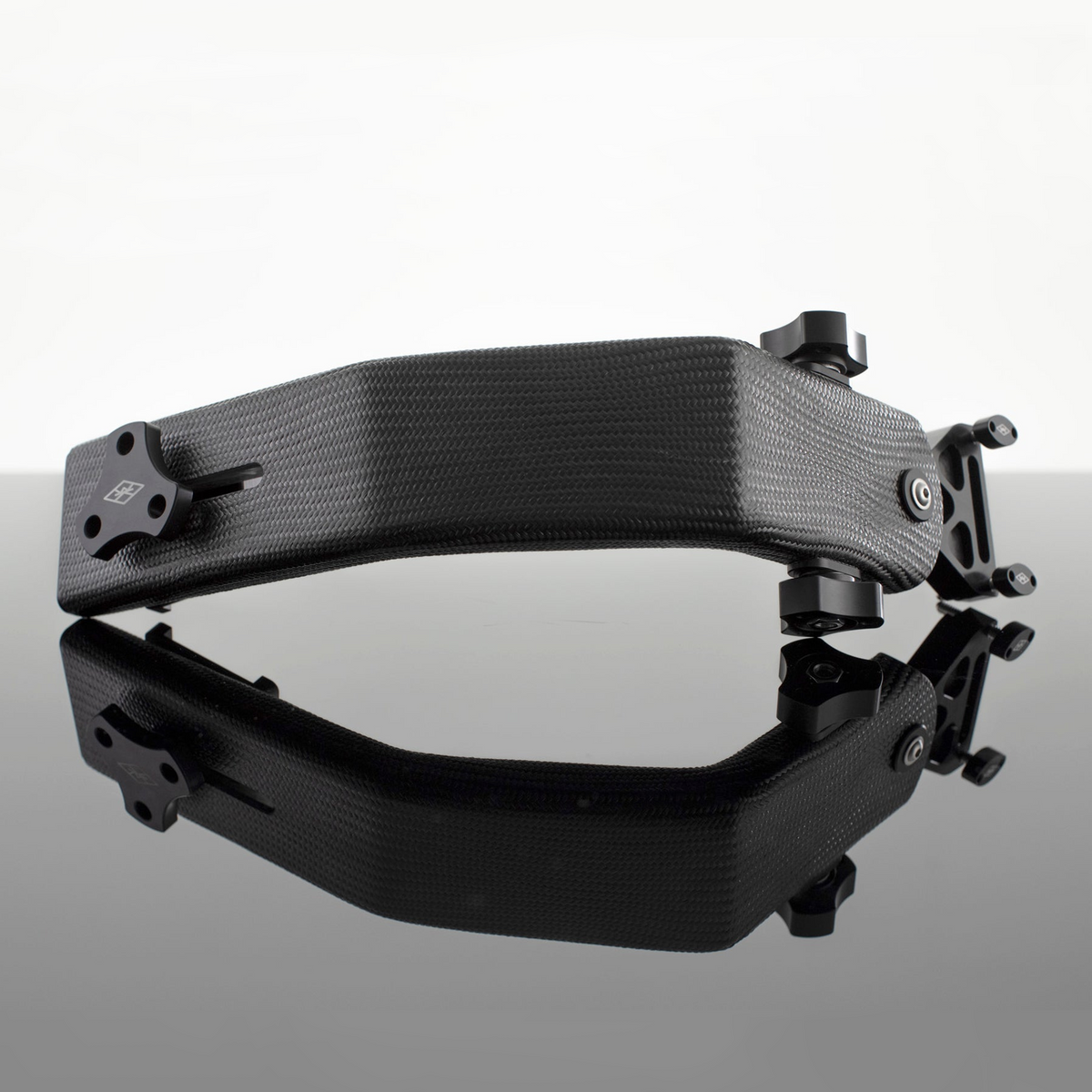 Carbon Arm